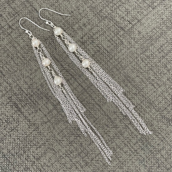 NWT Cultured Freshwater Natural Pearl Sterling Silver Earrings - Picture 1 of 9